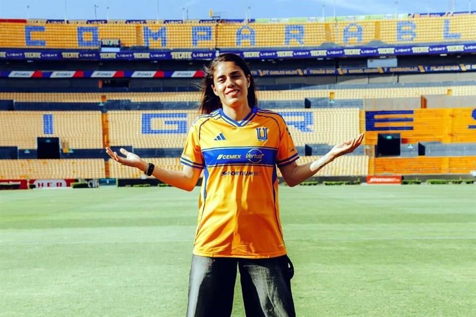 Lizbeth Ovalle se despide de la Liga MX en el duelo ante Barcelona.