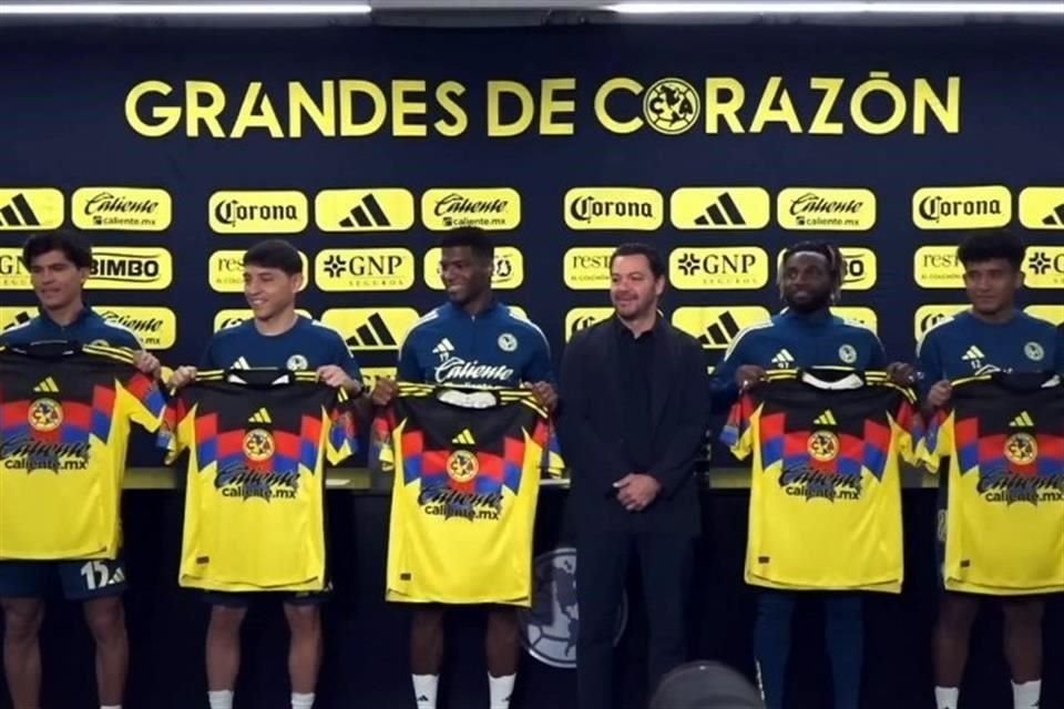 El América presentó a sus refuerzos para el Apertura 2025.