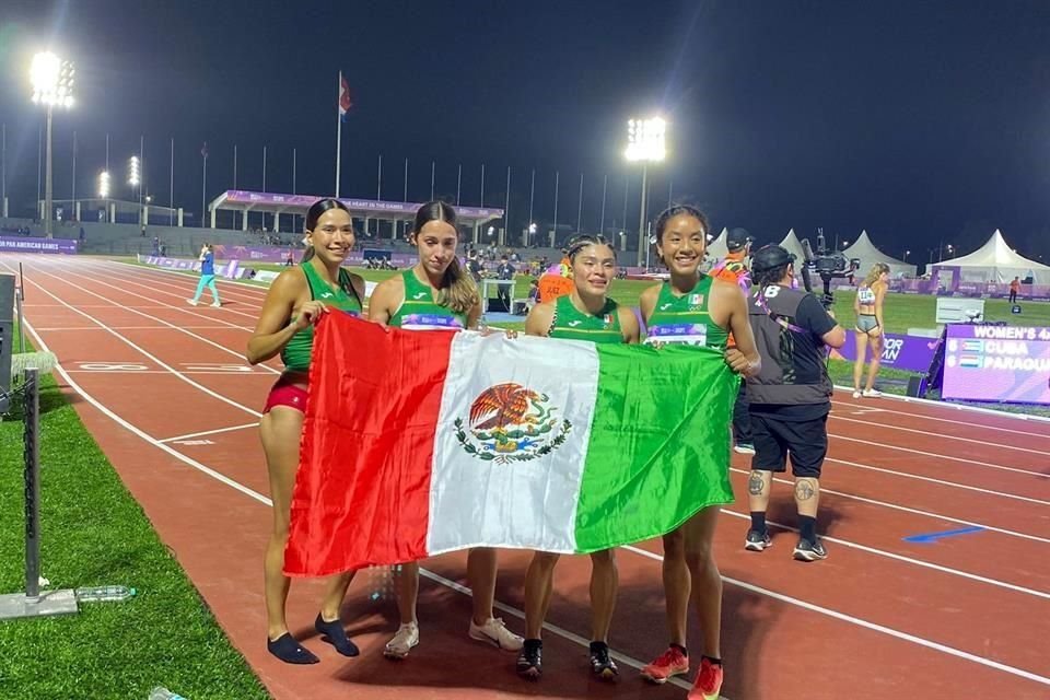 México peleó fuerte en el relevo 4x400 en Asunción y se quedó a 22 centésimas de llevarse el Oro.