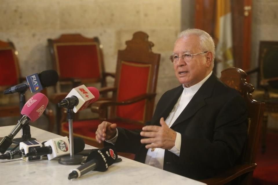 José Francisco Robles Ortega, Arzobispo de Guadalajara.