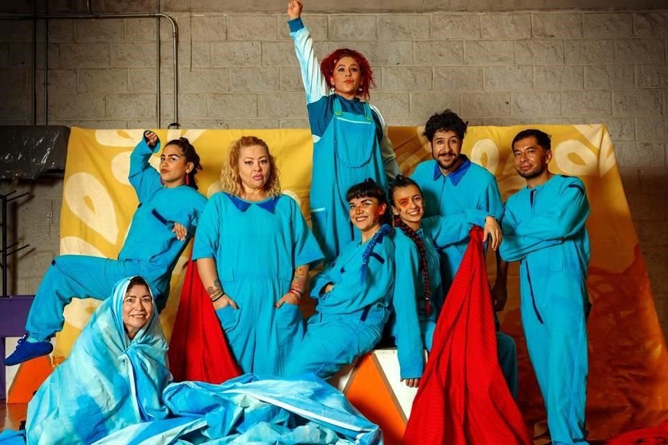 Elenco de la obra 'El Misterioso Caso de Ana, la Niña Caracol'.