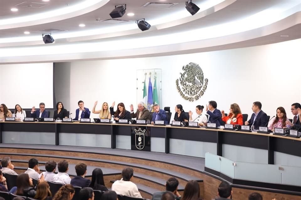 El predial en Zapopan aumentaría hasta 10 por ciento el próximo año, según avaló ayer el Pleno del Ayuntamiento.