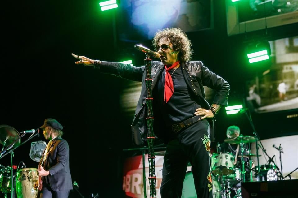 Bunbury, de 58 años, será homenajeado junto a otros grandes de la música latina.