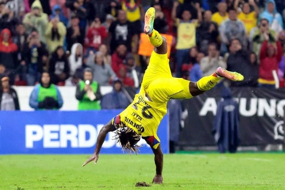 Juárez alabó a Allan Saint-Maximin.