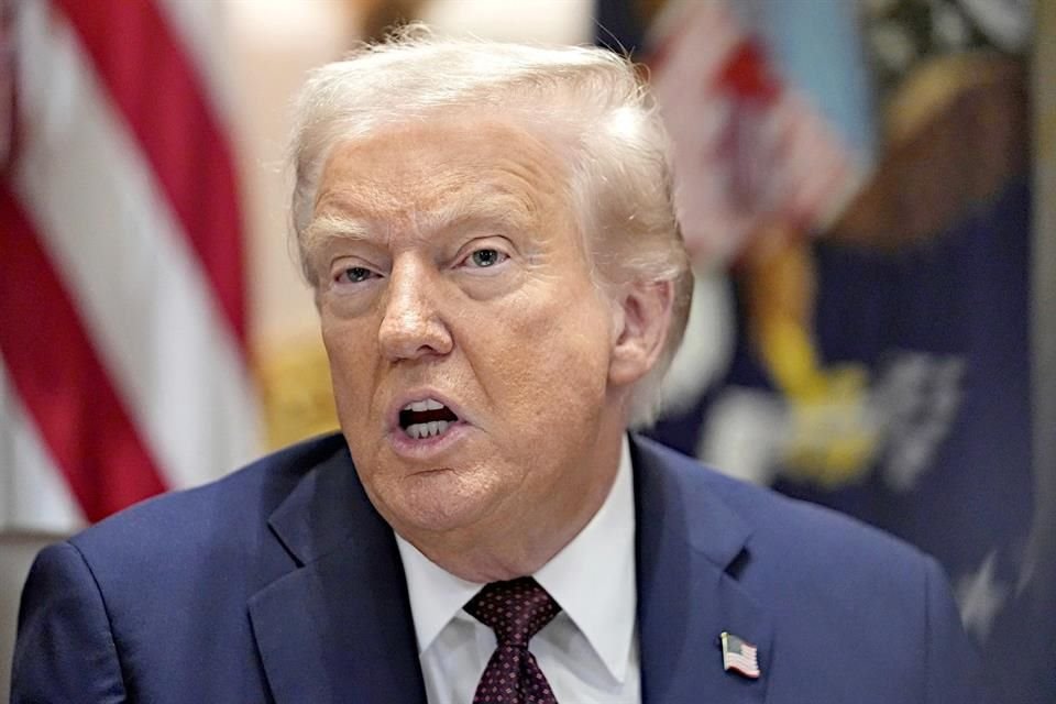 Corte de apelaciones de EU falló contra tarifas que Trump impuso a productos de varios países, dejando en manos de Suprema Corte su futuro.