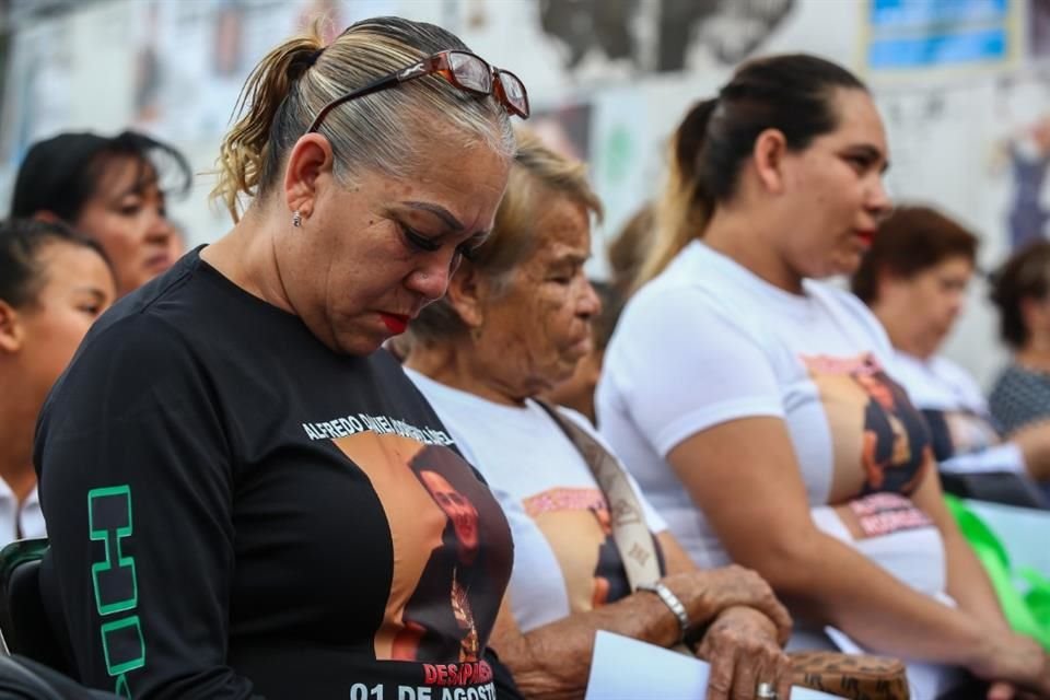 Celebraron una misa por los desaparecidos. El dolor es el punto de unión los que buscan a sus familiares.
