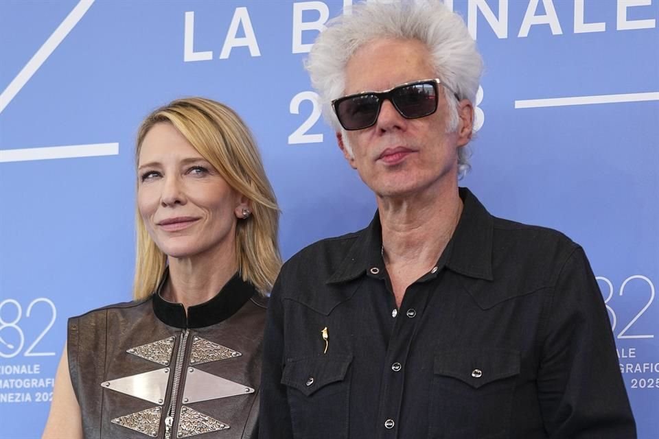 Jarmusch fue uno de los cientos de artistas que firmaron una carta abierta de Artists4Ceasefire, que solicitaba al presidente de EU y al Congreso que exigieran un alto el fuego en Gaza e Israel.