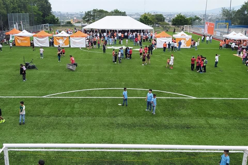 La restauración de la Unidad, junto con sus canchas, tuvo una inversión de 9.8 millones.