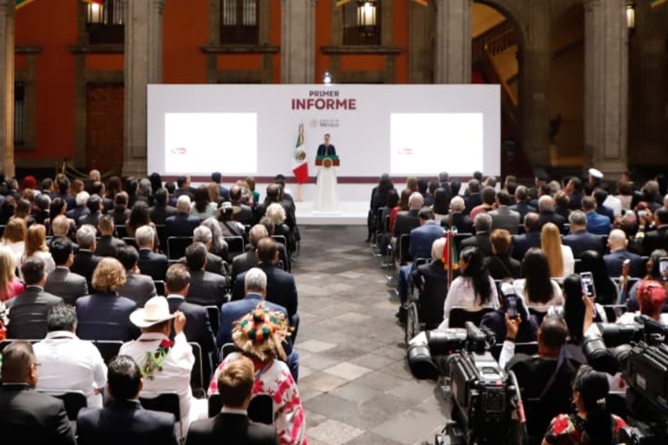 La Presidenta llamó a los empresarios a sumarse al Plan México.