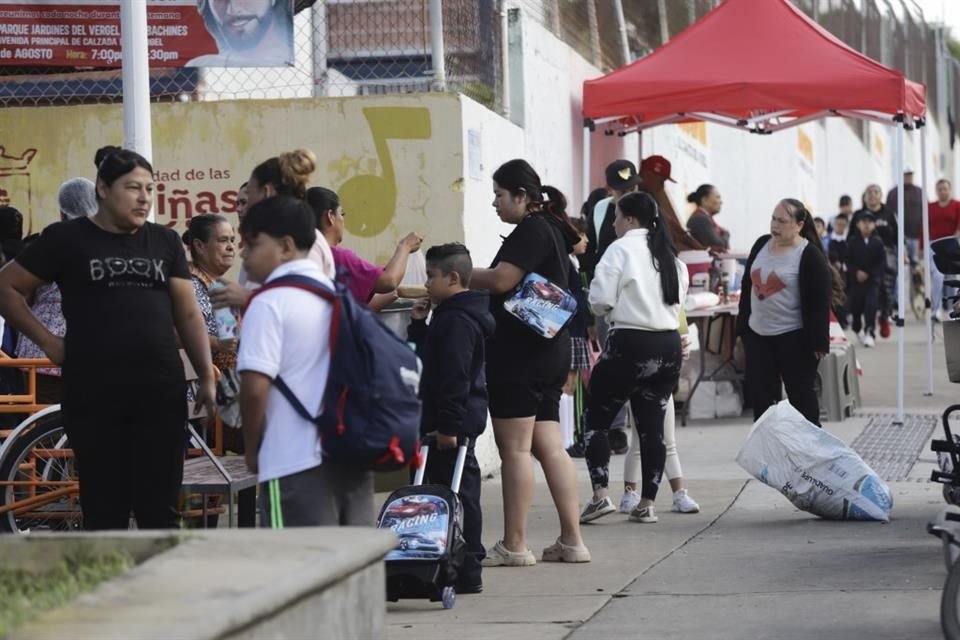 Arrancó el ciclo escolar con más de un millón de alumnos.