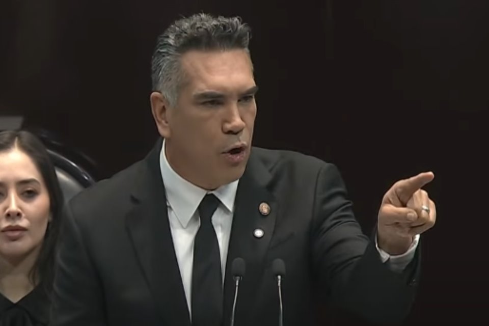 El senador Alejandro Moreno acusó a Morena de ser un cártel.