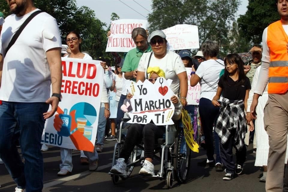 El mes pasado se llevó a cabo una marcha ante el desabasto de medicamentos para quimioterapia en el País.