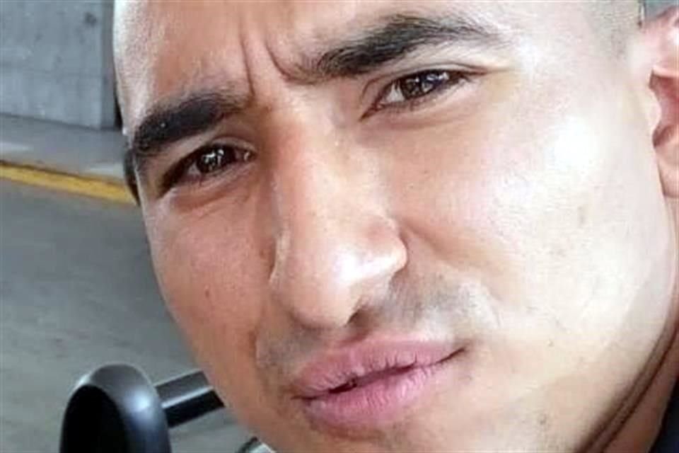 Alan Jair Álvarez Andrade fue policía de Guadalajara durante cinco de sus 32 años de vida.
