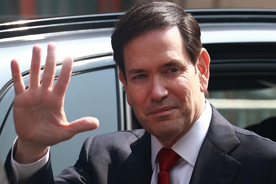 El Secretario de Estado de EU, Marco Rubio, arribó a Palacio Nacional para reunirse con la Presidenta Sheinbaum.