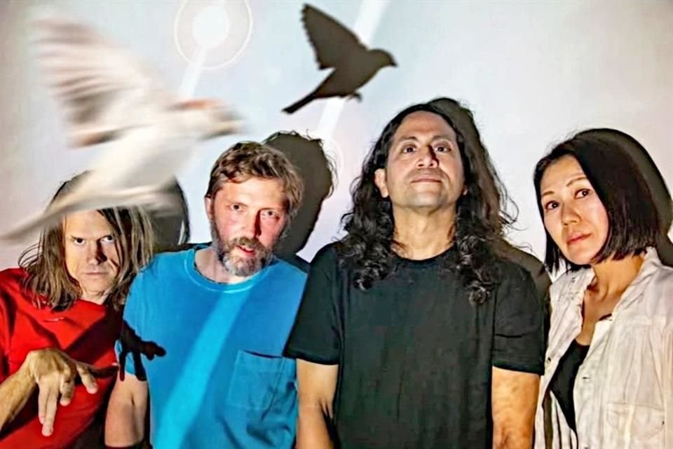 La banda Deerhoof dijo que no quiere que su música mate gente.