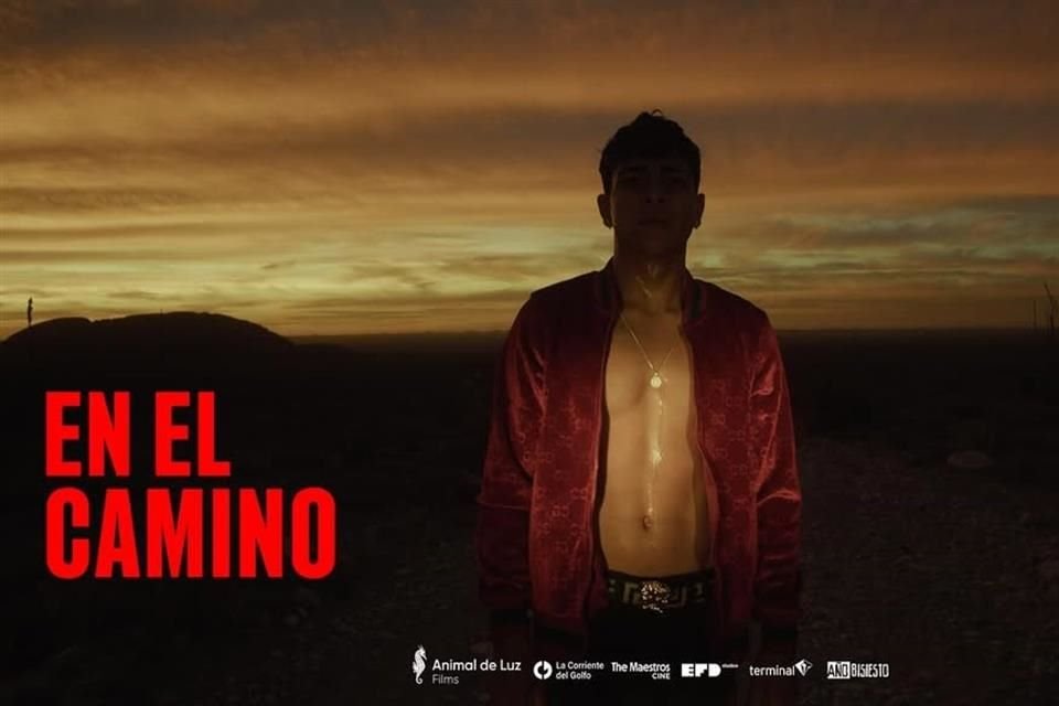 David Pablos presentó en Venecia 'En El Camino', filme que retrata amor, violencia y la vida de camioneros en el norte de México.