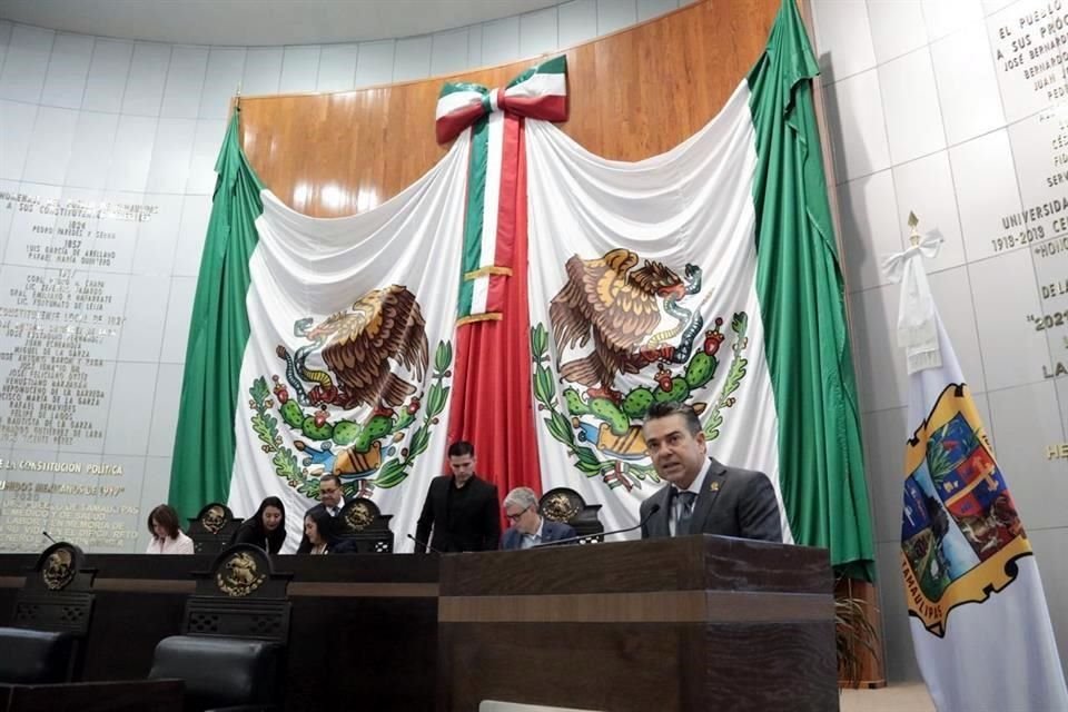 Congreso de Tamaulipas reabrirá cuentas de Cabeza de Vaca por pagos de $46.3 millones a despachos de Coello y Gil Zuarth.