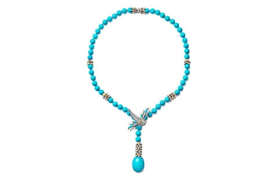 Un cuento joyero, moderno y vanguardista, donde cada pieza cuenta una historia de superación, color y elegancia sin límites.