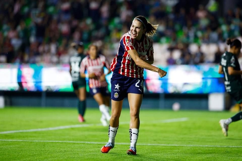 Alicia 'Licha' Cervantes.