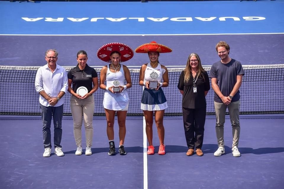La zurda, de 20 años, consiguió su primer título de WTA 125 al coronarse en Guadalajara.