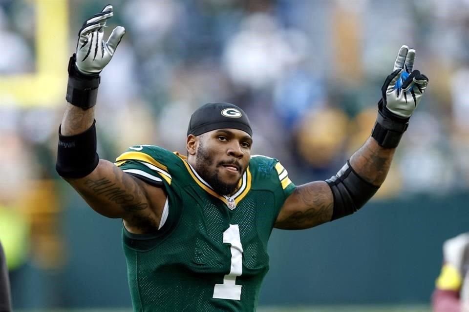 Micah Parsons consiguió su primera captura en su debut como jugador de los Packers, quienes doblegaron a los Lions.