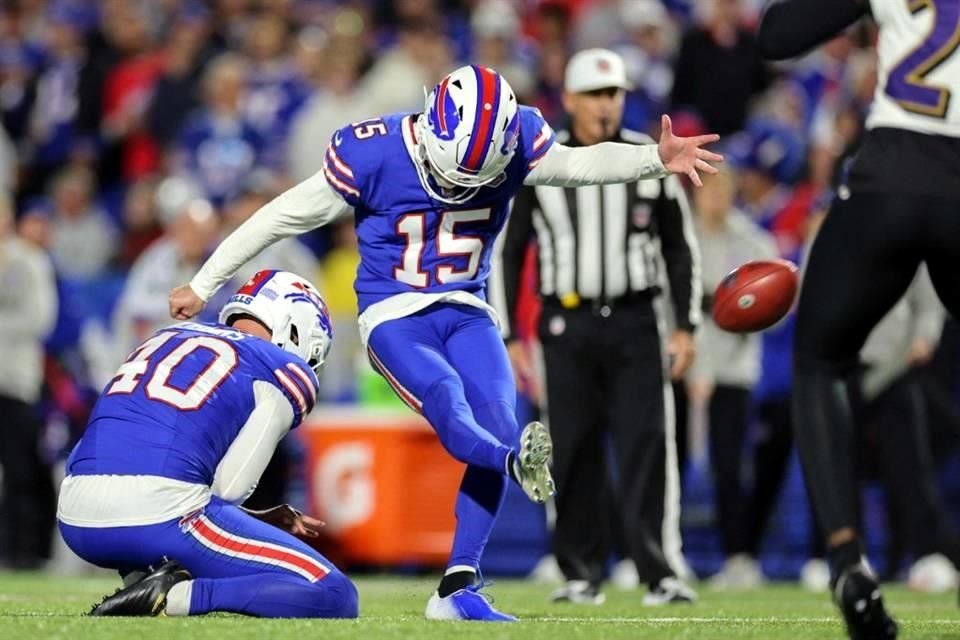 Matt Prater convirtió un gol de campo de 32 yardas en el final del juego para darle a los Bills la victoria en la Semana 1.