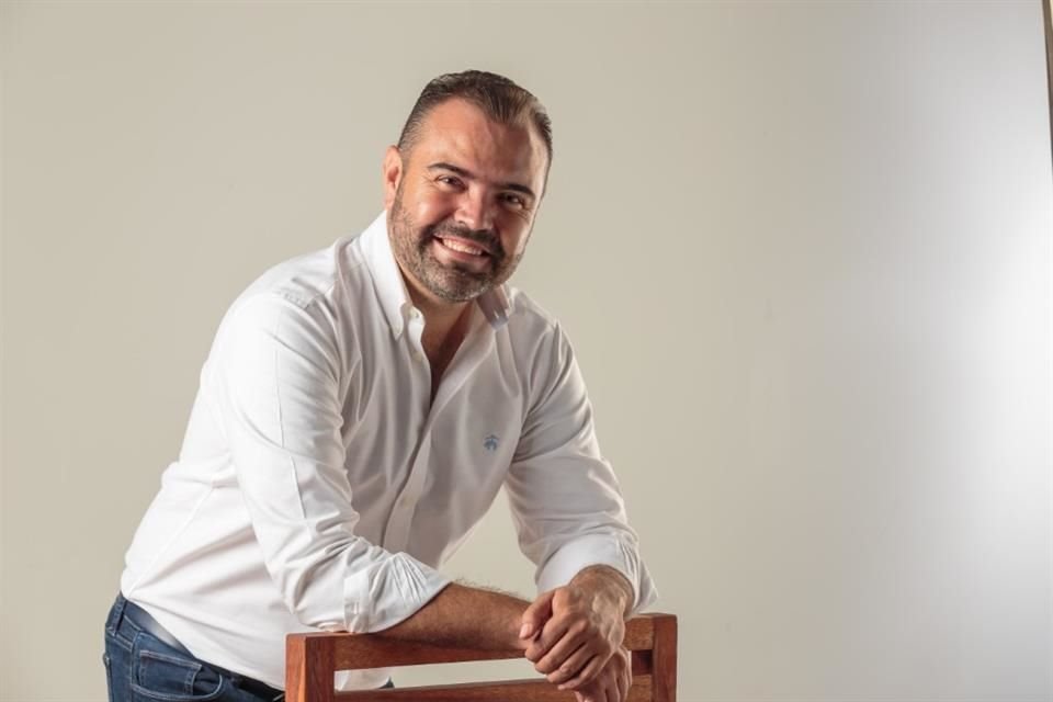 Quirino Velázquez, Alcalde de Tlajomulco, presume una inversión 'histórica' en rubros como seguridad, movilidad y agua potable.