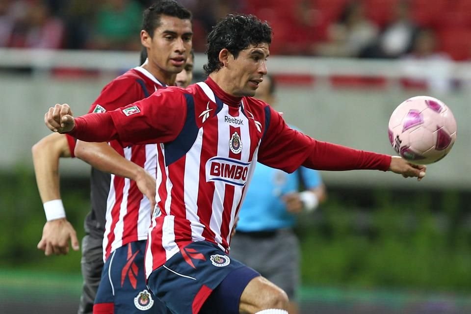 Para Jonny Magallón, los 4 puntos y ser antepenúltimo lugar sólo por diferencia de goles con el sotanero Puebla, no definen a Chivas.