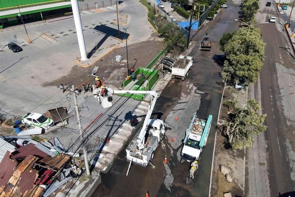 Autoridades justificaron que el acueducto tiene una fuga debido a que la infraestructura data de 1982.