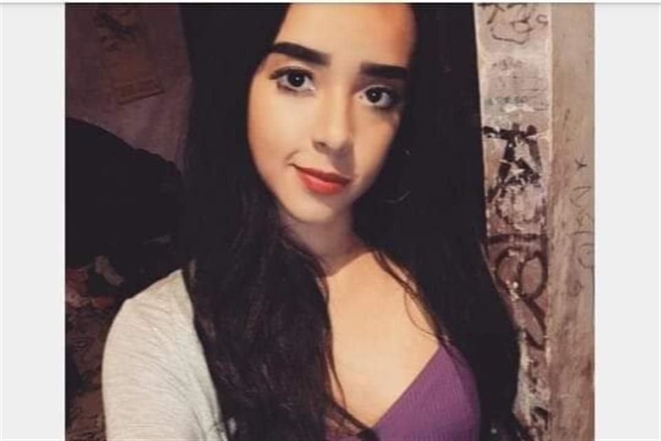 Anahí trabajaba en una barbería y esperaba poner su propio negocio. La familia pide que se haga justicia, pues policías le dispararon.