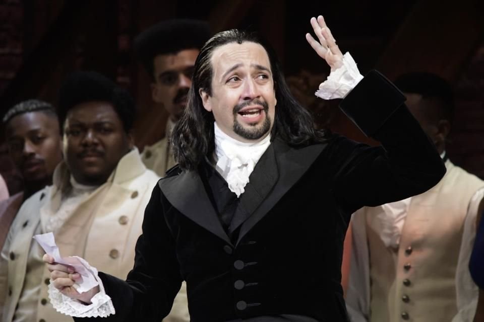 Filmada en el Richard Rodgers Theatre de Broadway en junio de 2016, la película transporta al público al mundo del espectáculo de una manera íntima y única.