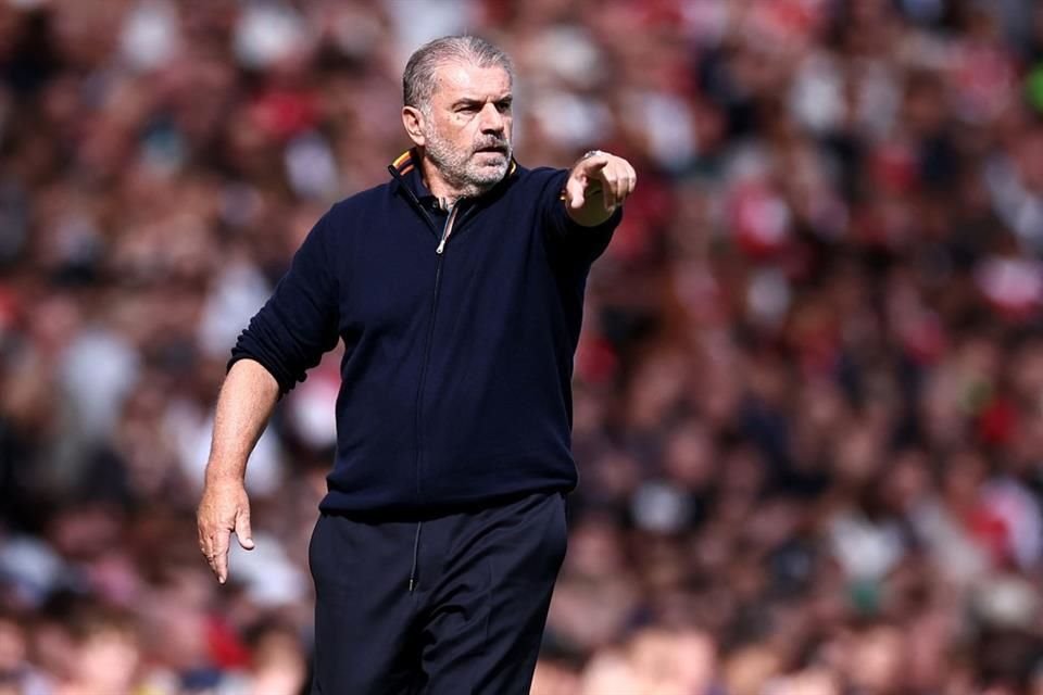 Ange Postecoglou no tuvo un buen regreso al futbol inglés.