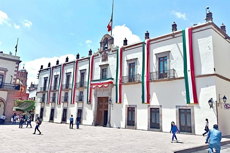 En Santiago de Querétaro, la historia se fraguó en secreto. En la Casa de la Corregidora, doña Josefa Ortiz de Domínguez dio aviso a Ignacio Allende y adelantó la rebelión.