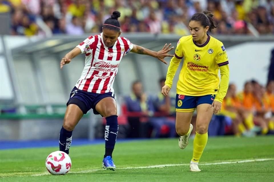 Ahora es turno del Clásico en la Femenil.
