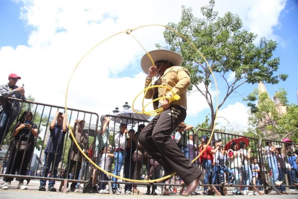 Desfile del día del Charro.