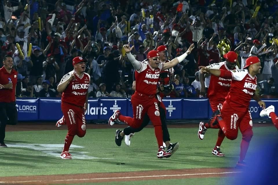 Los Diablos Rojos del México barrieron 4-0 a los Charros de Jalisco y se proclamaron como los Bicampeones de la LMB.