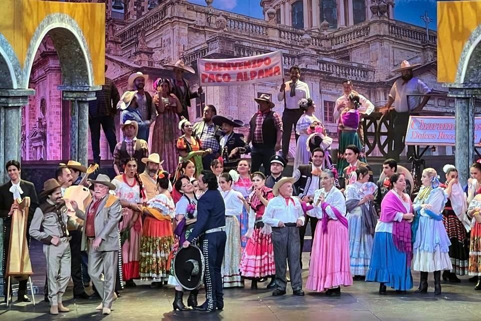 Luis Ledesma y Nancy Fabiola Herrera fueron los protagonistas de esta pieza.