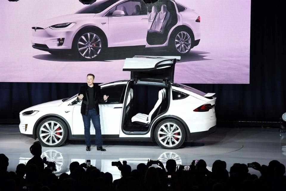 Las acciones de Tesla subieron hasta un 7.3% en la sesión previa a la apertura del mercado.