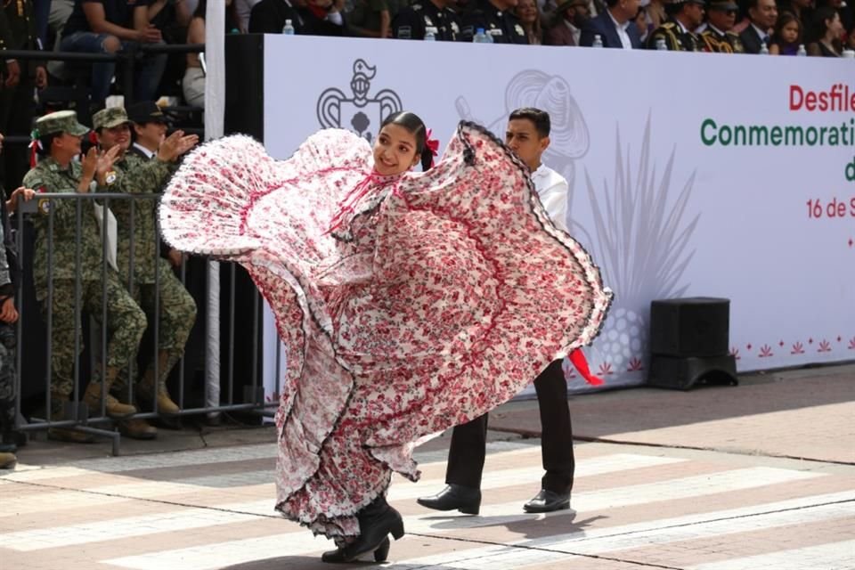 Grupos de scouts, pentatlón y asociación de charros de Jalisco.