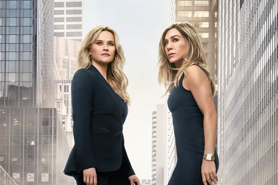Jennifer Aniston y Reese Witherspoon, amigas en la vida real, vuelven con la esperadísima cuarta temporada de la serie 'The Morning Show'.
