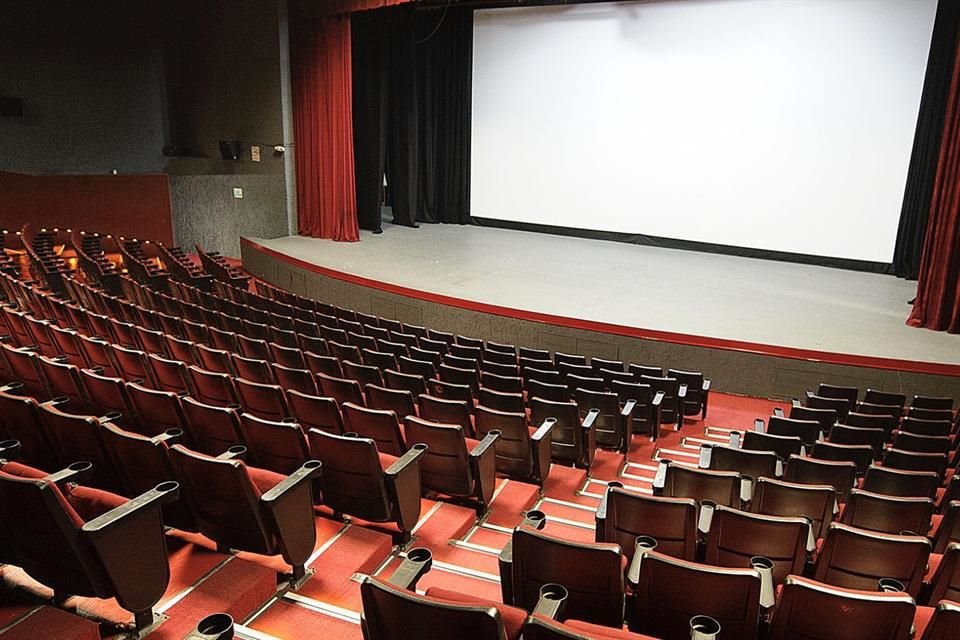 Sala Cineforo de la UdeG.