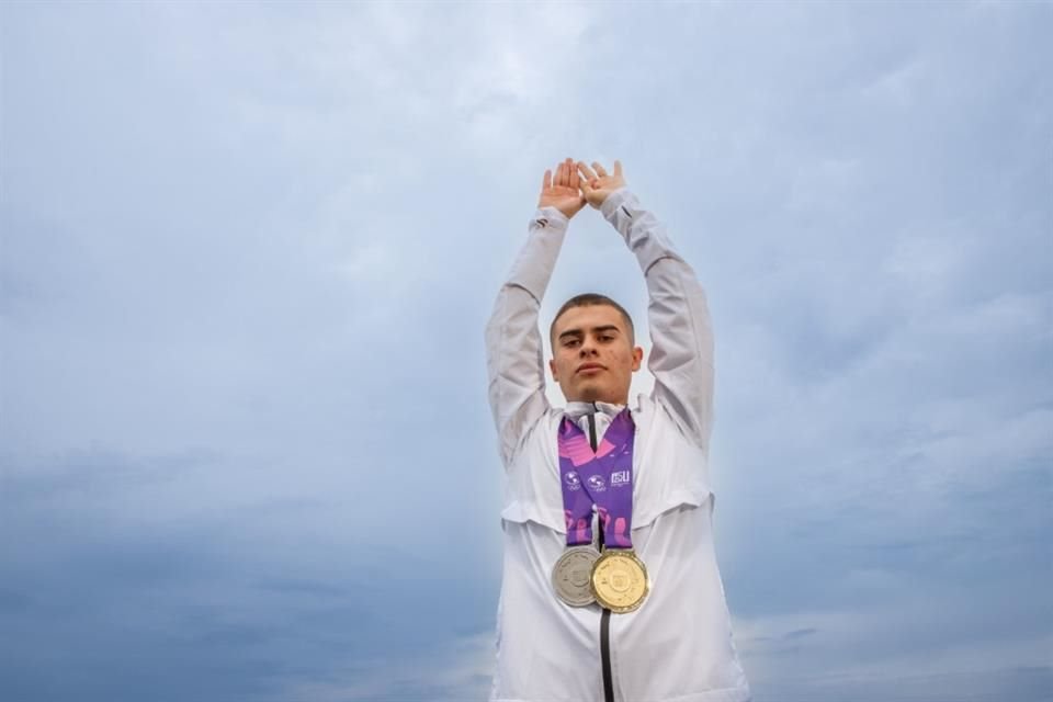 Al conquistar la plataforma de los Panamericanos Junior, Kenny clasificó a los JP de Lima en 2027.