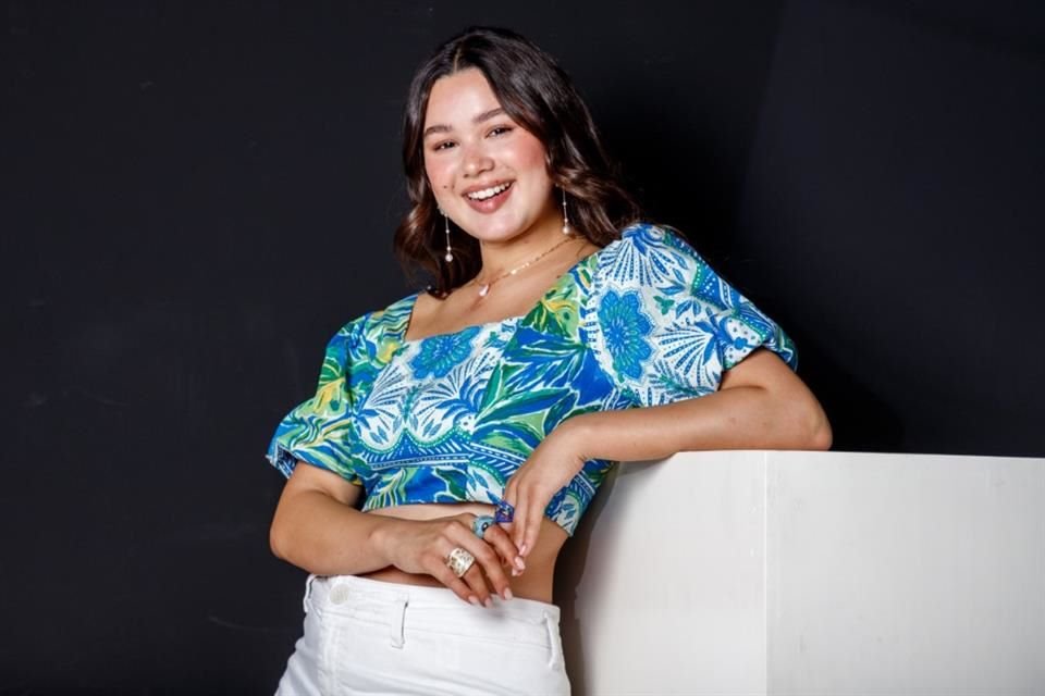 La tapatía Ale Cosío, en su primer largometraje, es nominada a Revelación en los Premios Ariel.