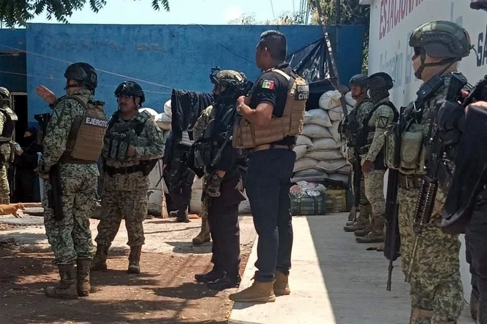 En Michoacán, la Alcaldesa de Buenavista, Irma Moreno Mendoza, y el Secretario de Desarrollo Rural de Apatzingán, Aldo Gutiérrez, fueron atacados a balazos en incidentes distintos.
