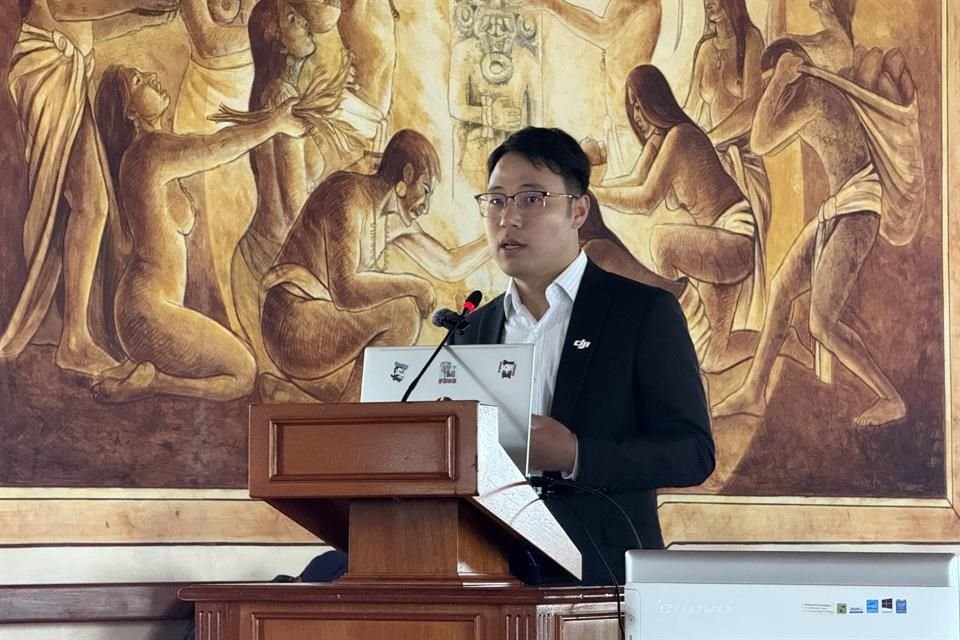 Jeffrey Dong, representante de ventas de DJI Agriculture para el mercado latinoamericano, explicó que México avanza rápido en la adopción de tecnologías del campo.