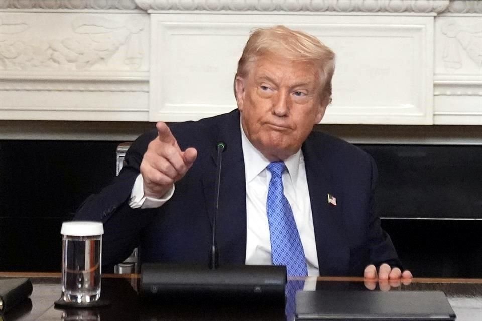 En un post en su plataforma Truth Social, el Presidente Trump dijo que también ayudaría a las empresas que lleguen a acuerdos similares con los estados de Estados Unidos.