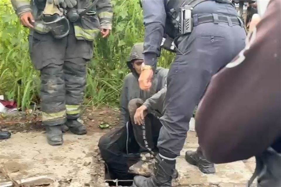 Un hombre fue detenido por, presuntamente, robar y dañar el cableado de una empresa de telefonía.