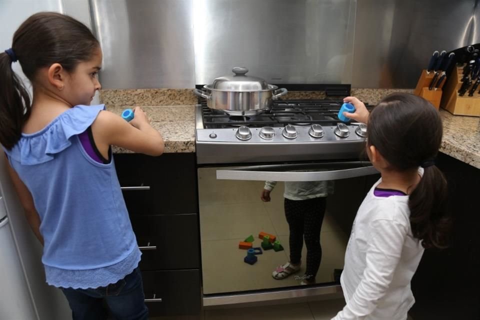 Las quemaduras en las infancias y adultos mayores son uno de los accidentes más frecuentes en el hogar, más en temporada vacacional, advierte el IMSS.