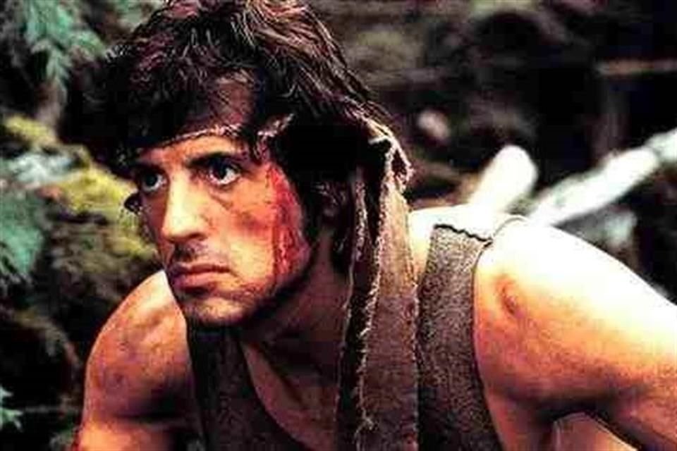 Sylvester Stallone propuso una precuela de 'Rambo' con él interpretando al personaje a los 18 años con ayuda de inteligencia artificial.