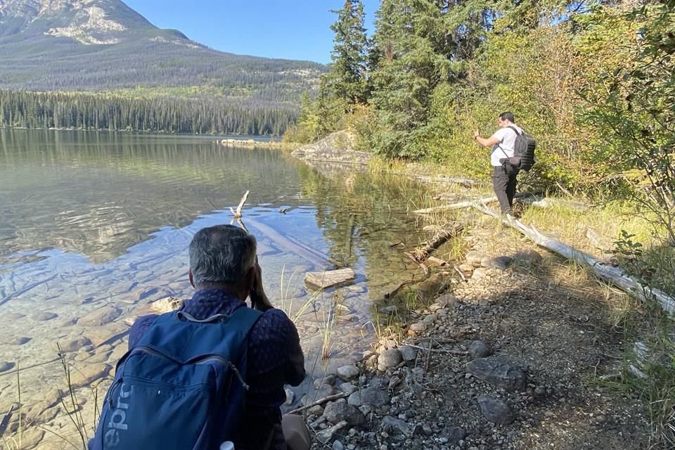 Realiza un tour fotográfico por Pyramid Lake.